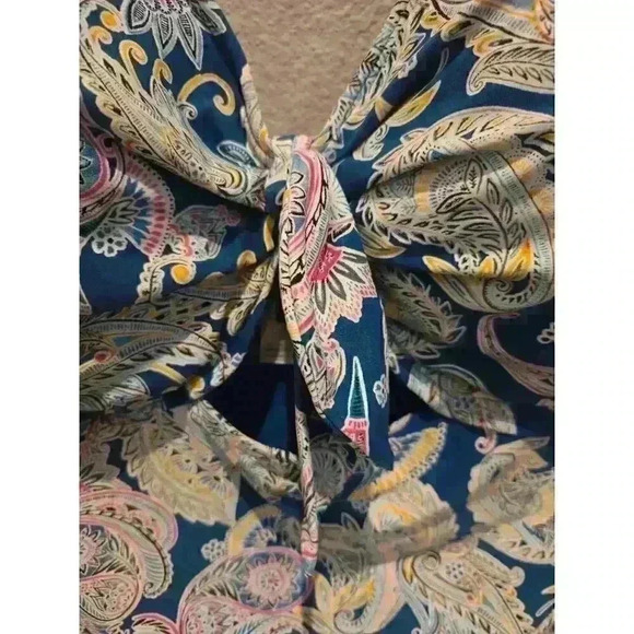 Nip Tuck Women's One Piece Swimsuit Size 6 Blue Paisley Print DD Cups - Picture 3 of 7